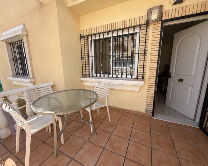 Image No.2-Appartement de 2 chambres à vendre à Villamartin