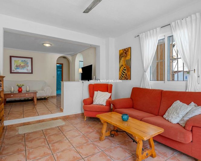 Image No.3-Villa de 4 chambres à vendre à La Florida