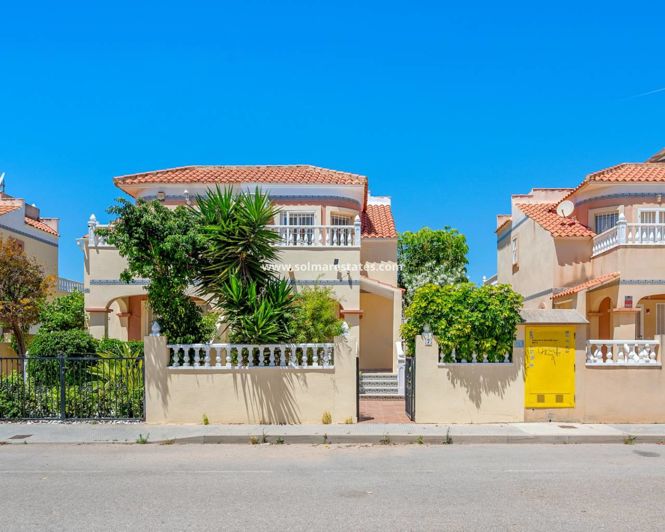Image No.2-3 Bed House for sale