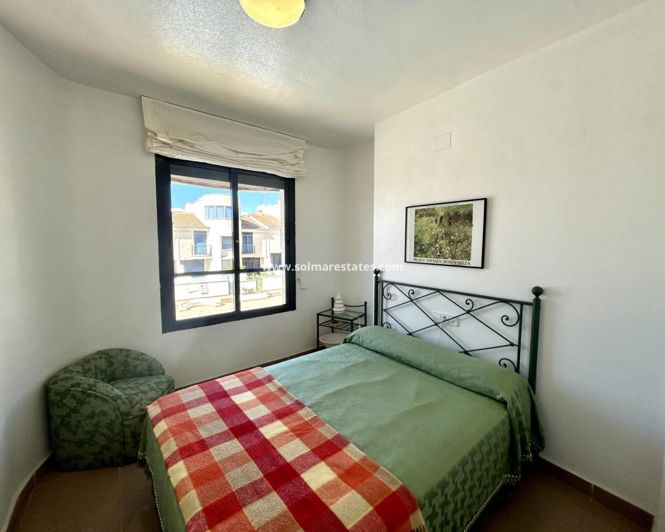 Image No.13-3 Bed Townhouse for sale