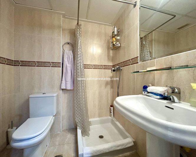 Image No.15-3 Bed Townhouse for sale