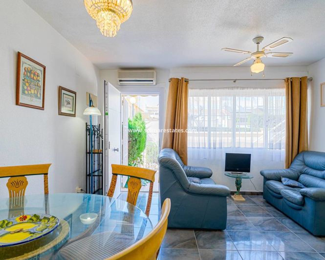 Image No.2-2 Bed Bungalow for sale