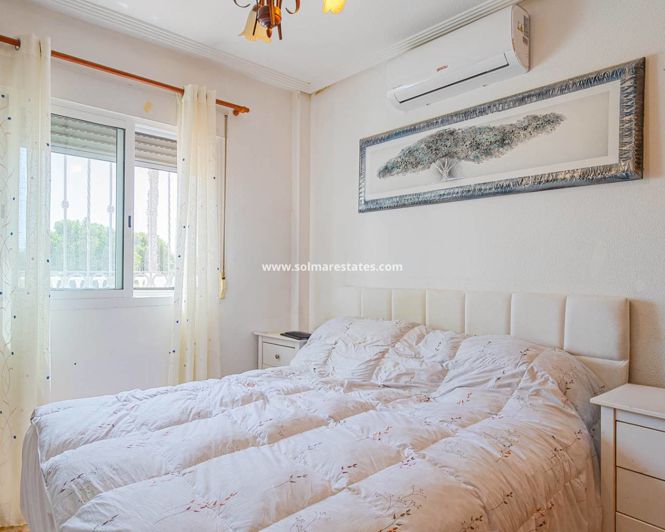 Image No.28-Quad de 3 chambres à vendre à Punta Prima