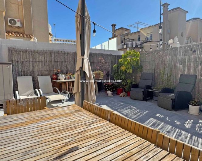 Image No.4-Quad de 2 chambres à vendre à Villamartin