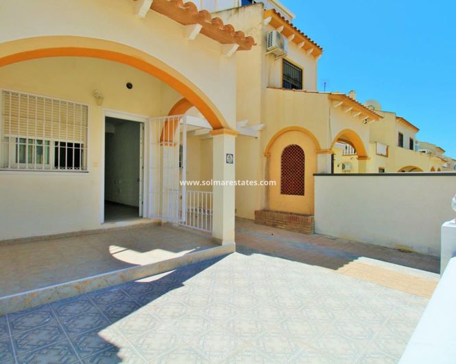 Image No.3-Quad de 2 chambres à vendre à Playa Flamenca
