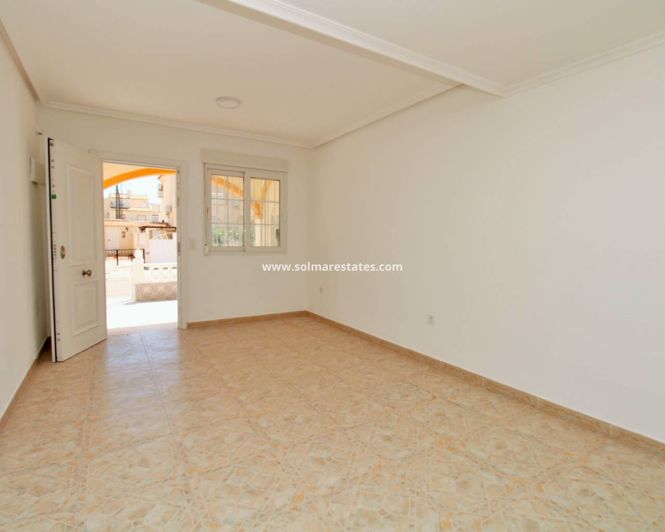Image No.6-Quad de 2 chambres à vendre à Playa Flamenca