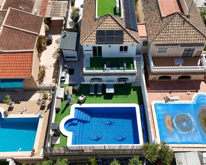 Image No.3-4 Bed Villa for sale