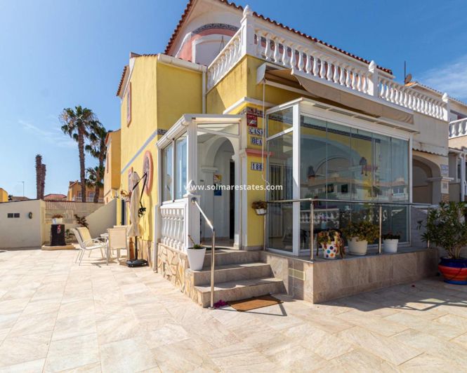Image No.4-2 Bed House for sale