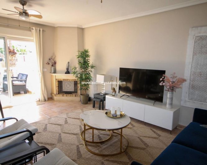 Image No.18-4 Bed Townhouse for sale