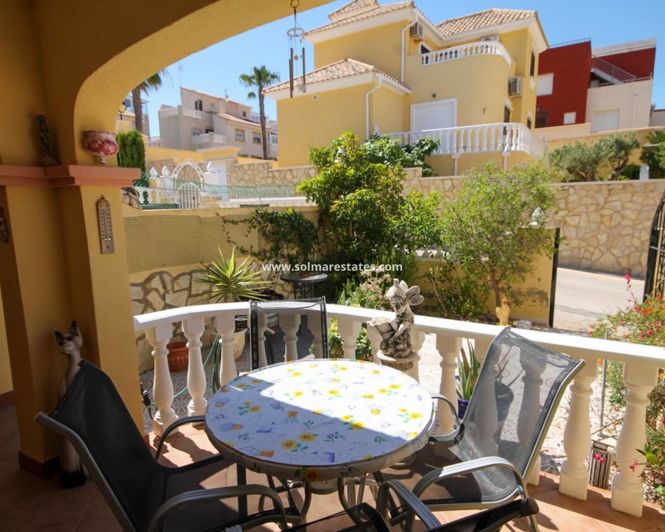Image No.14-3 Bed Townhouse for sale
