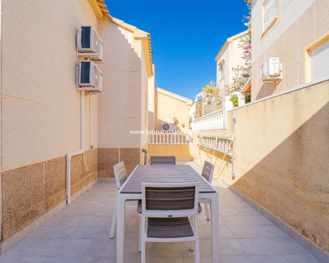 Image No.42-2 Bed Villa for sale