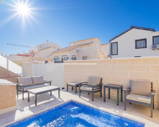 Image No.45-2 Bed Villa for sale