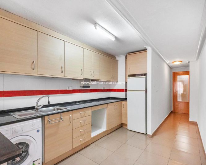 Image No.11-Appartement de 2 chambres à vendre à Torrevieja
