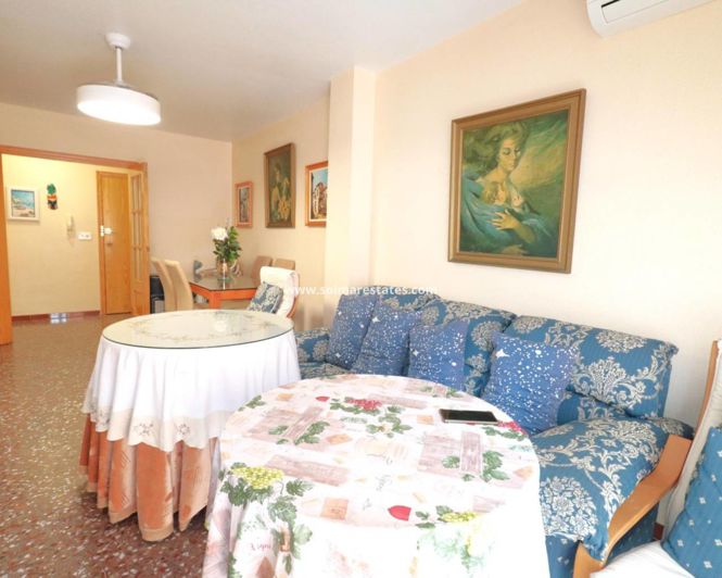 Image No.3-Appartement de 3 chambres à vendre à Torrevieja