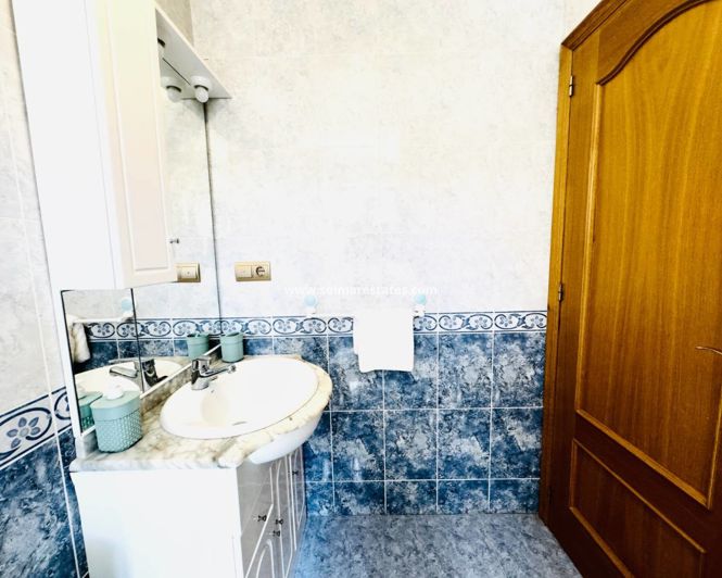 Image No.30-4 Bed Apartment for sale