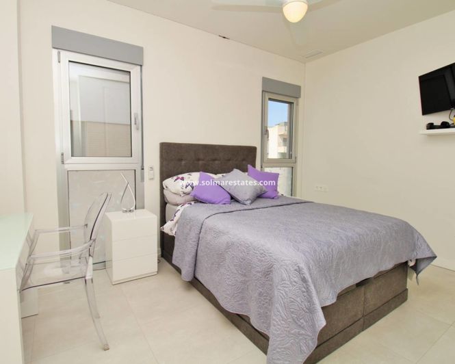 Image No.18-Appartement de 2 chambres à vendre à Villamartin