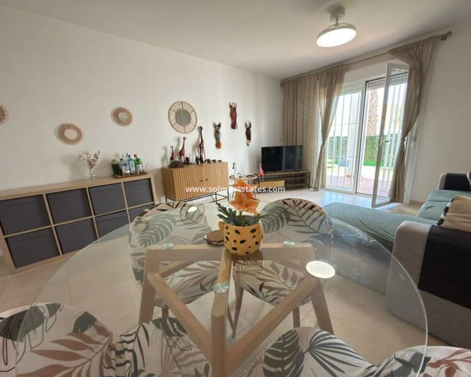 Image No.4-Appartement de 2 chambres à vendre à Villamartin