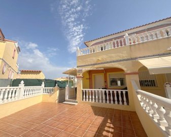 1 - La Zenia, House