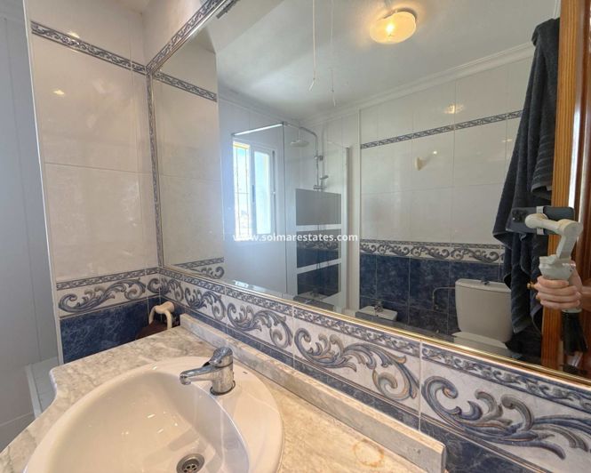 Image No.23-3 Bed House for sale