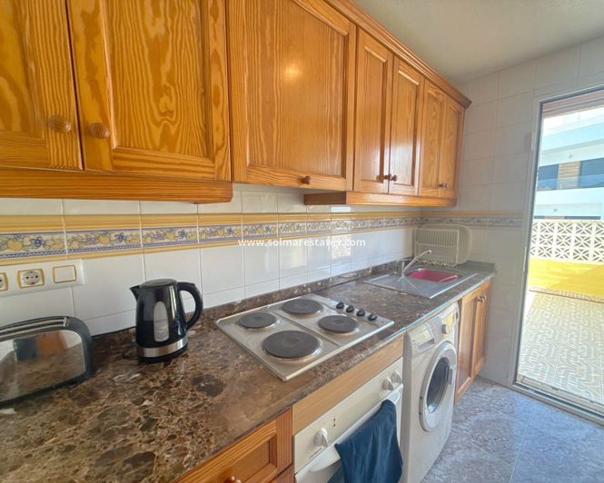 Image No.26-3 Bed House for sale