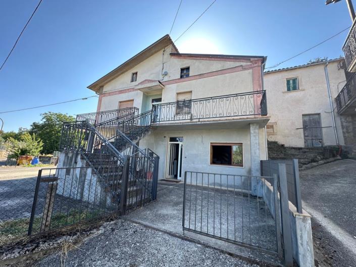 Image No.3-Propriété de 3 chambres à vendre à Caramanico Terme