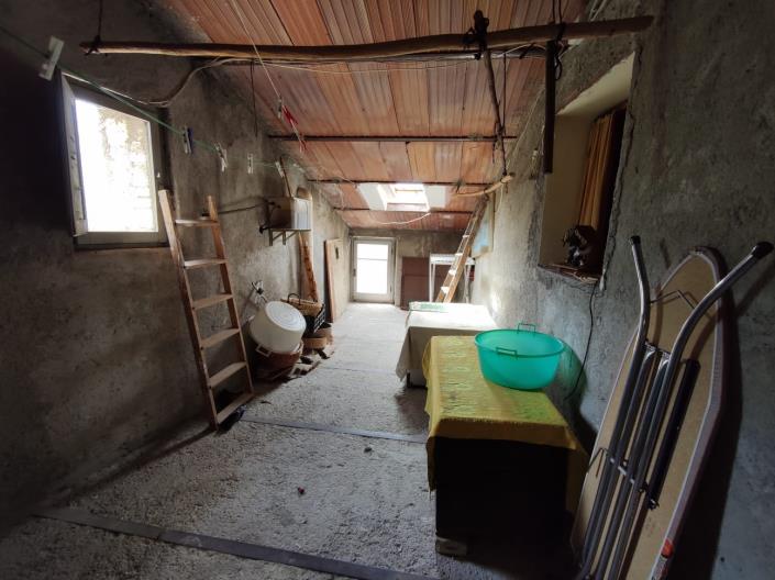 Image No.22-2 Bed House for sale