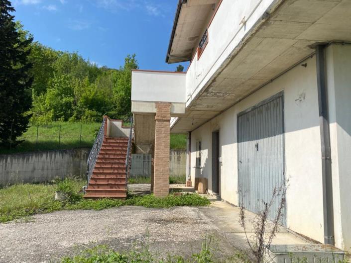 Image No.3-5 Bed House/Villa for sale