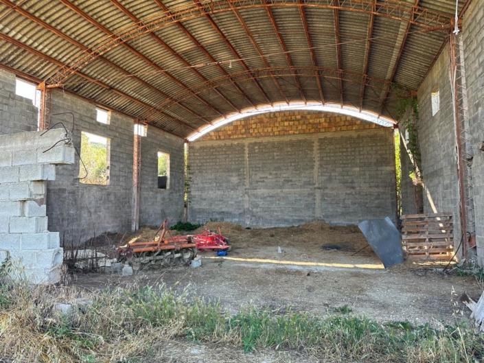 Image No.26-4 Bed Farmhouse for sale
