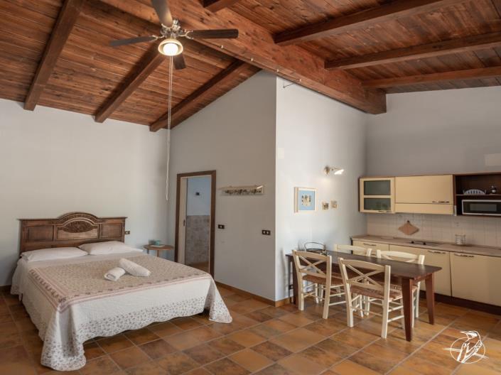 Image No.23-10 Bed Farmhouse for sale