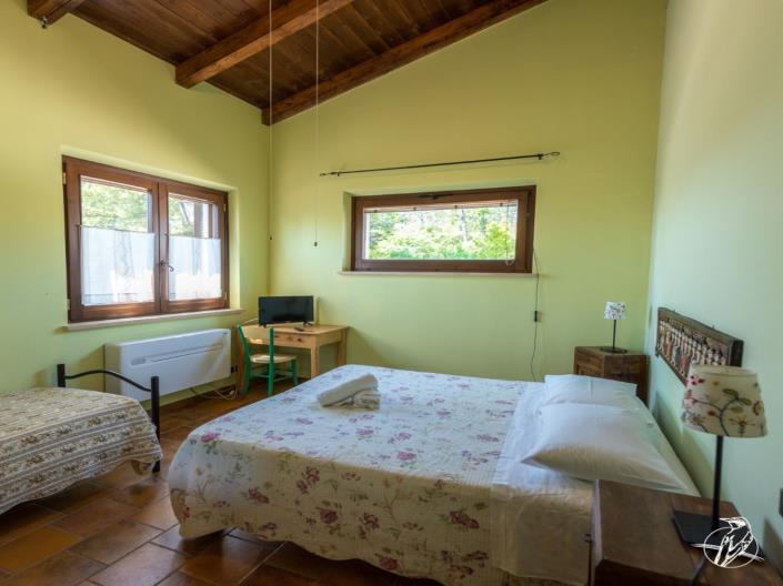 Image No.30-10 Bed Farmhouse for sale