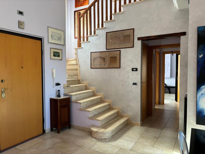 Image No.7-Maison / Villa de 6 chambres à vendre à Guglionesi