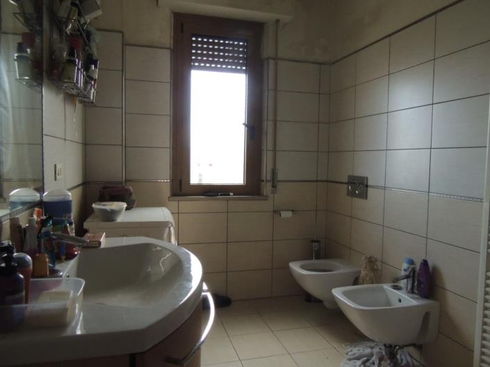 Image No.22-3 Bed Apartment for sale