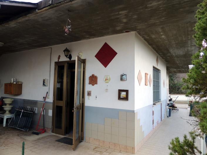 Image No.24-3 Bed Apartment for sale