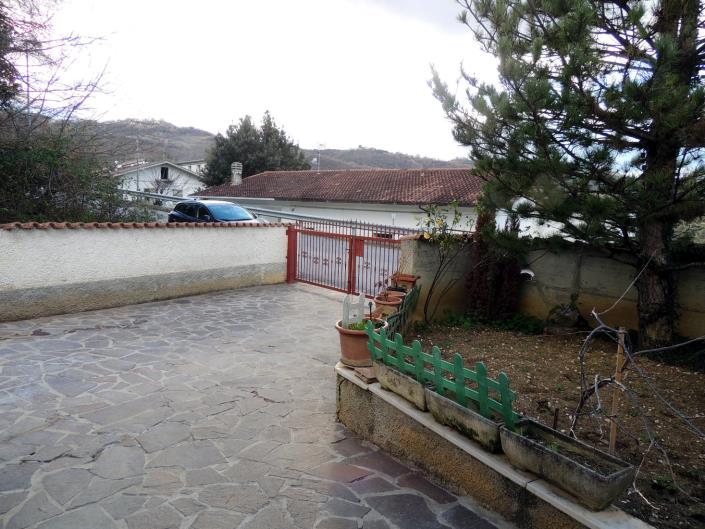Image No.3-3 Bed Apartment for sale