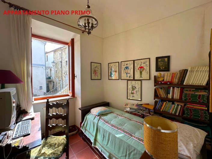 Image No.16-2 Bed Apartment for sale