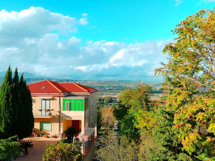 Image No.12-2 Bed Apartment for sale
