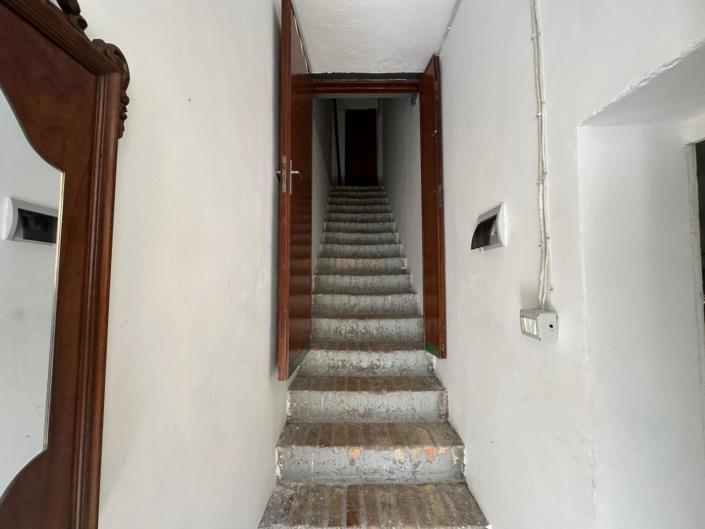 Image No.5-3 Bed Townhouse for sale