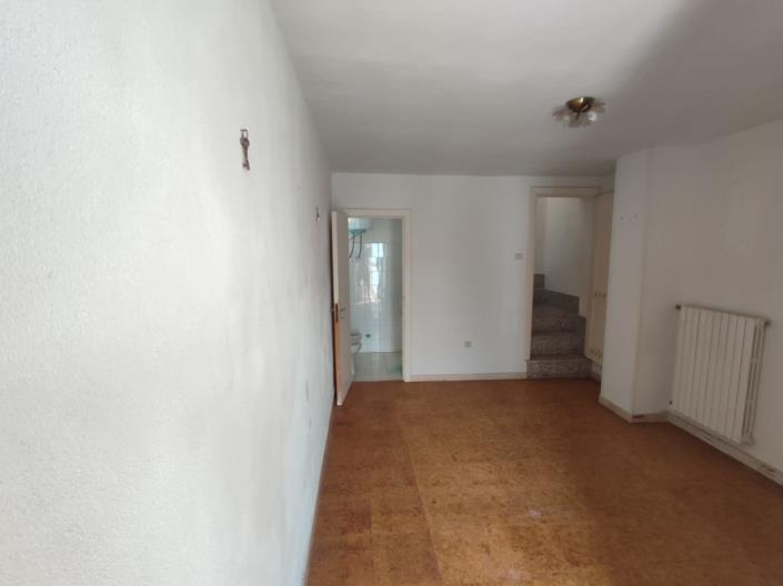 Image No.7-1 Bed Townhouse for sale