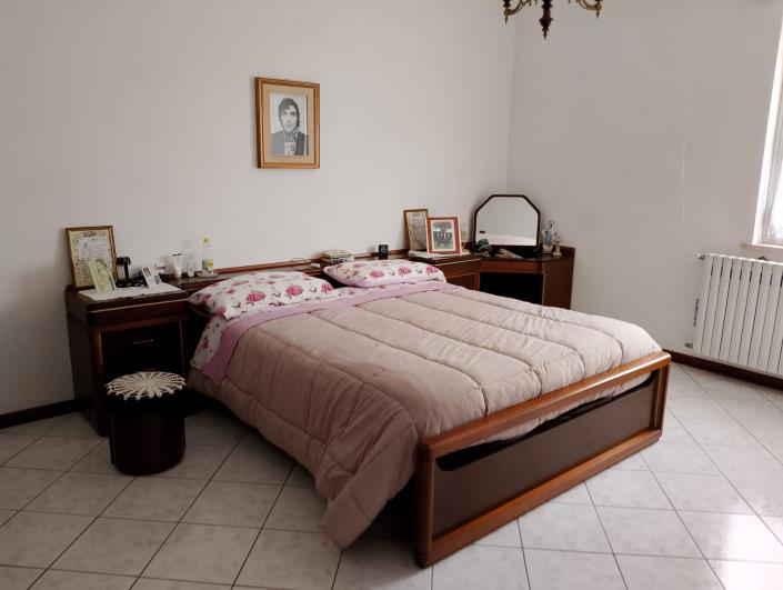 Image No.10-Propriété de 4 chambres à vendre à Farindola