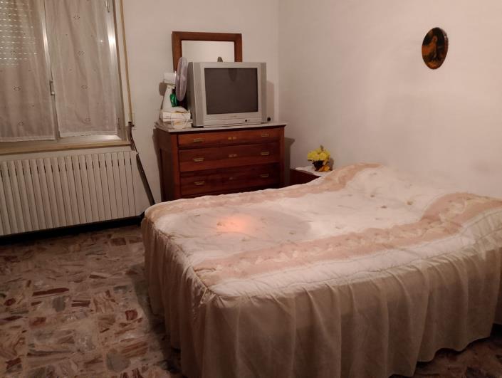 Image No.12-Propriété de 4 chambres à vendre à Farindola