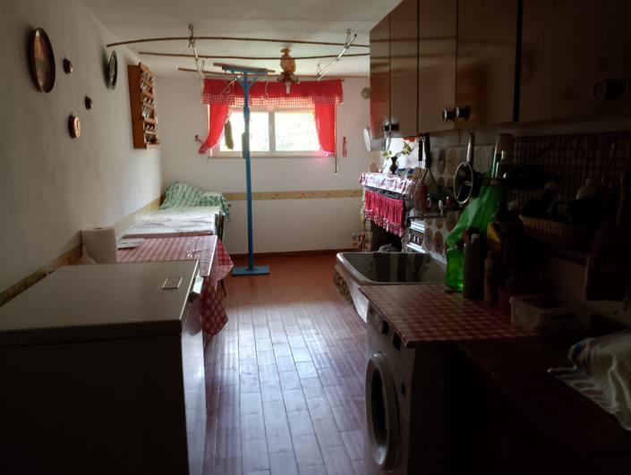 Image No.15-Propriété de 4 chambres à vendre à Farindola