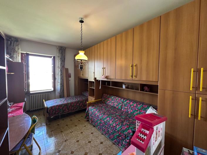 Image No.30-Propriété de 4 chambres à vendre à Alanno