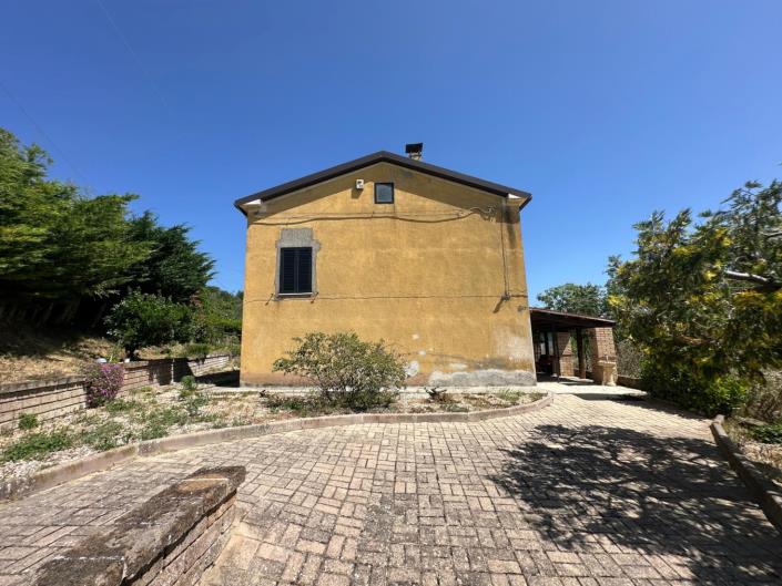 Image No.9-Propriété de 3 chambres à vendre à Corvara