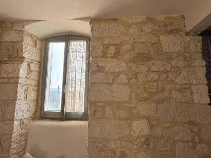 Image No.5-2 Bed Country Property for sale