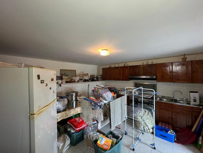 Image No.33-3 Bed Property for sale