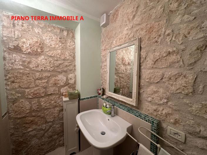 Image No.20-Propriété de 4 chambres à vendre à Roccamorice