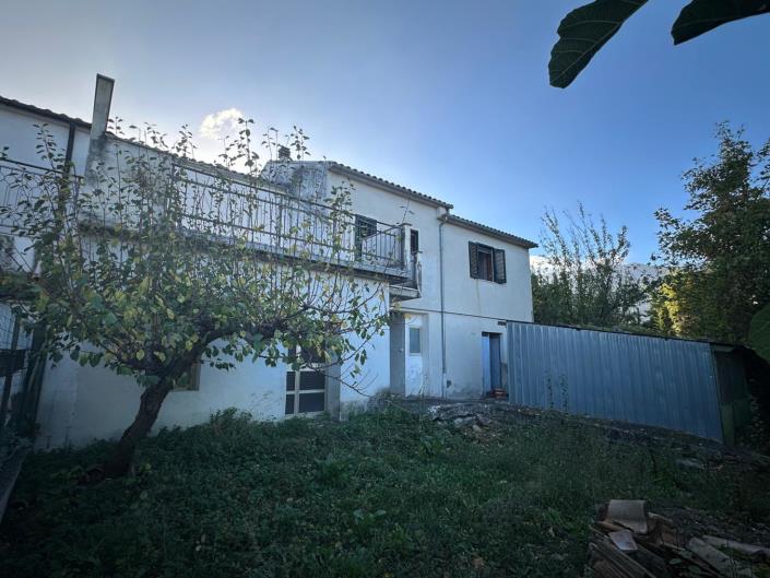 Image No.3-Propriété de 2 chambres à vendre à Bolognano