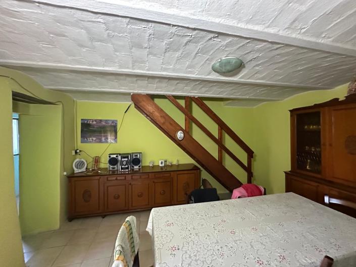 Image No.14-2 Bed Property for sale