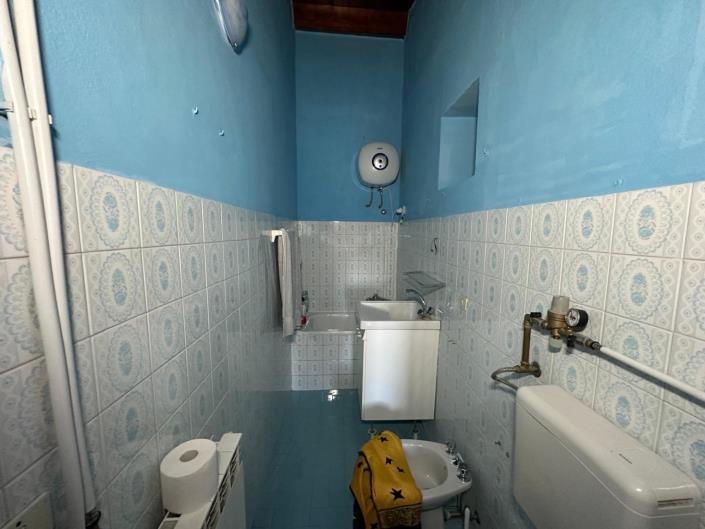 Image No.26-2 Bed Property for sale