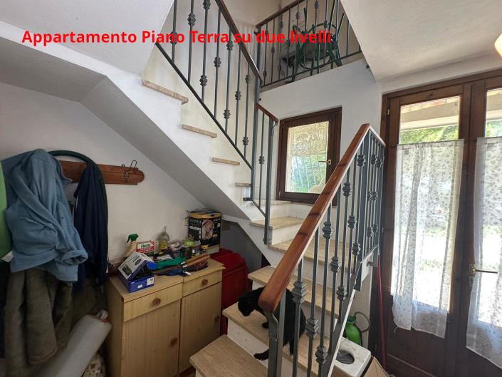 Image No.18-4 Bed Property for sale